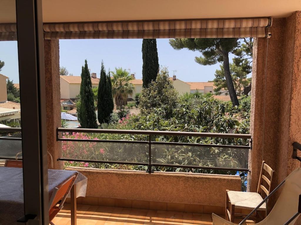 Appartement 60M2 - 2 Chambres A Une Minute Des Plages, Parking Prive Sausset-les-Pins Luaran gambar