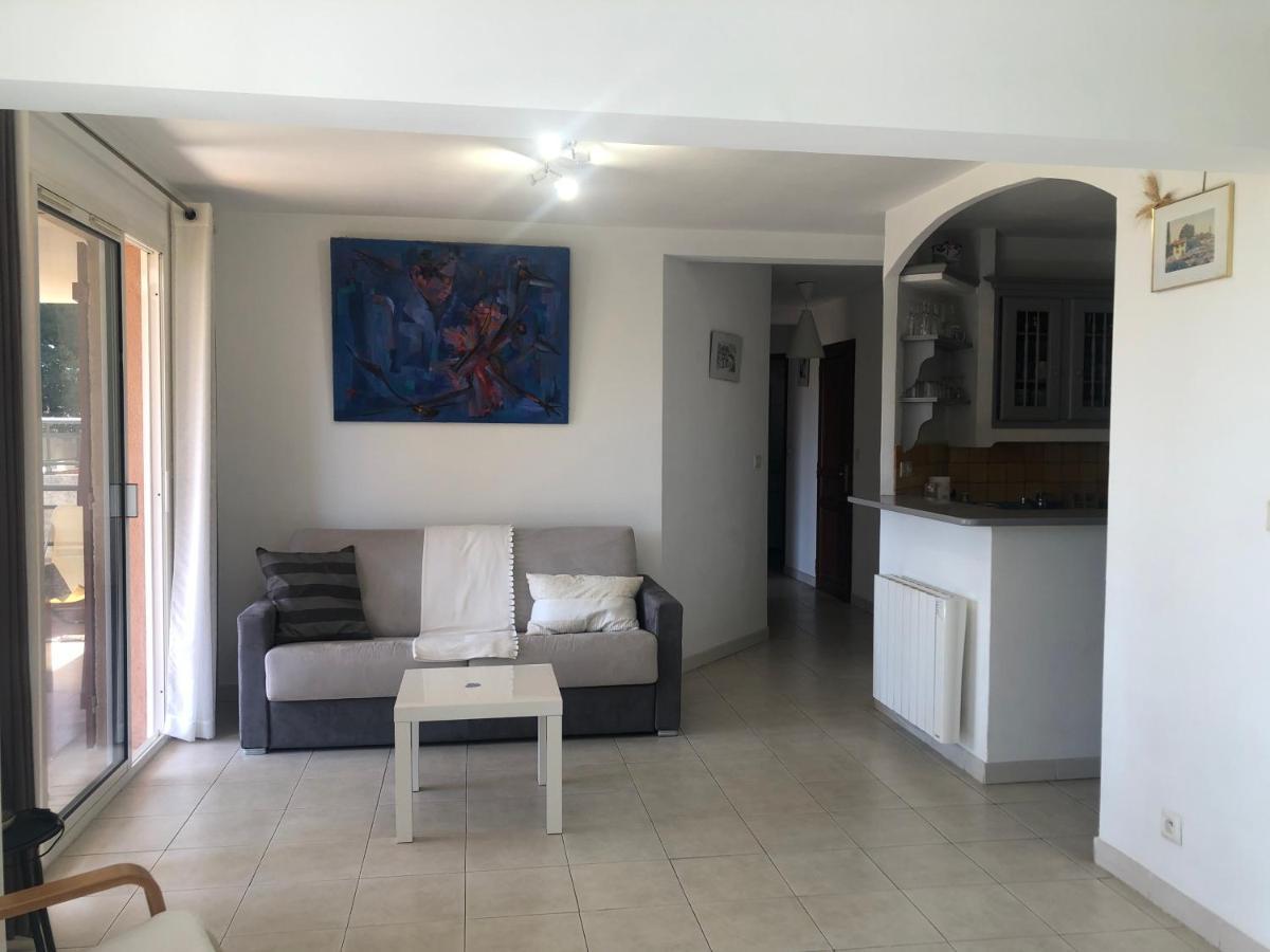 Appartement 60M2 - 2 Chambres A Une Minute Des Plages, Parking Prive Sausset-les-Pins Luaran gambar