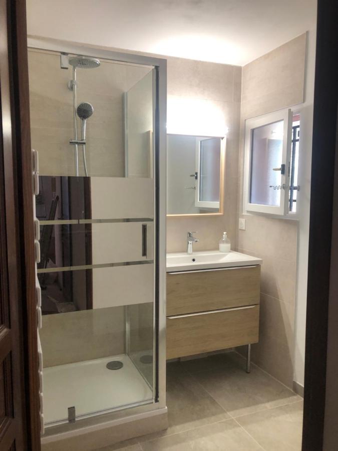 Appartement 60M2 - 2 Chambres A Une Minute Des Plages, Parking Prive Sausset-les-Pins Luaran gambar