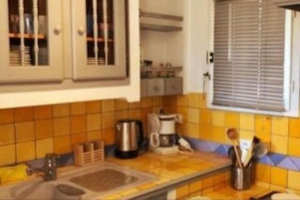 Appartement 60M2 - 2 Chambres A Une Minute Des Plages, Parking Prive Sausset-les-Pins Luaran gambar